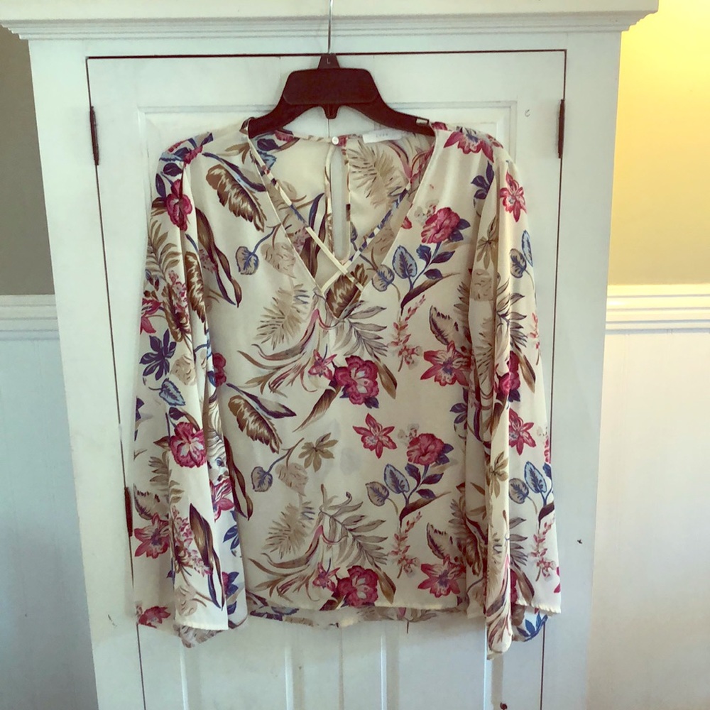 Floral Bell Sleeve Blouse